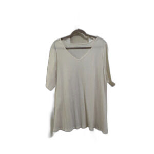 Lane Bryant Plus Size 26/28 Cream White Ribbed V-Neck Short Sleeve Tee